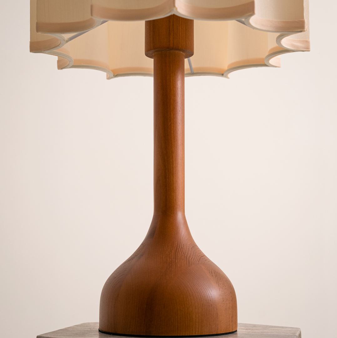 Artisan Wooden Floor Lamp with Tulip Shade for Cozy Ambiance 3