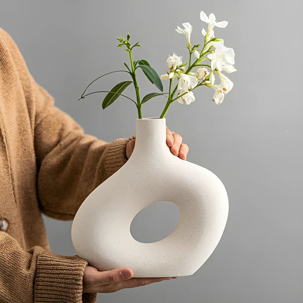 Boho Chic | Ceramic Flower Vase with Frosted Finish | Minimalist Design for Elegant Floral Arrangements 1