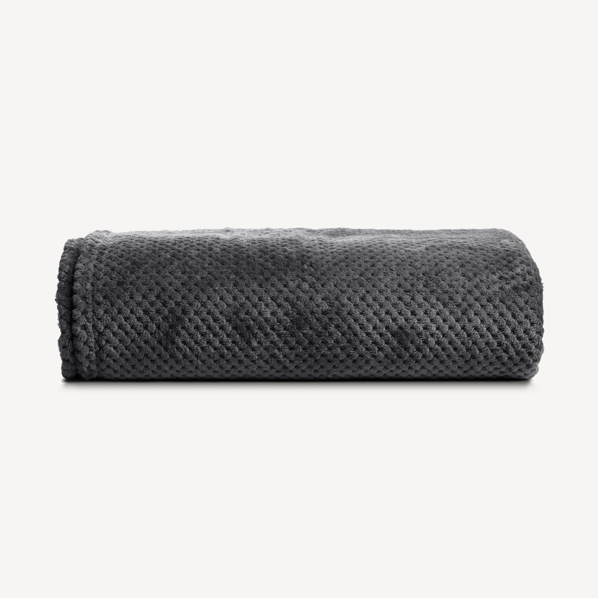 Cozy Fleece Blanket | Ultra-Soft Microfiber Throw Blanket for Comfort and Versatility 10
