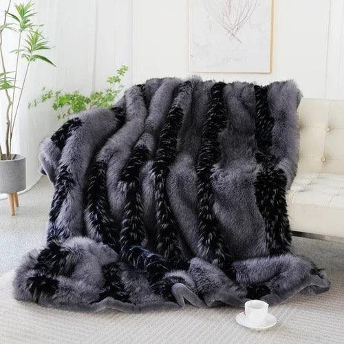 Elegant Comfort | Throw Blanket with Ultra-Soft Faux Fur | Versatile Cozy Decor for Home 0