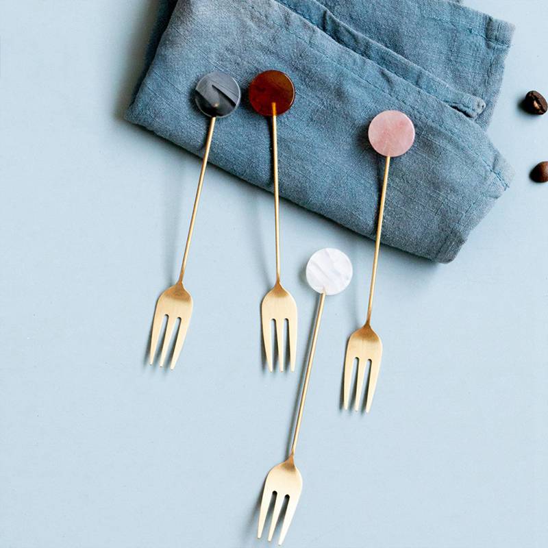 Granot Collection | Golden Stainless Steel Cutlery Set with Unique Stone Handles | Elegant Geometric Design for Stylish Dining 1