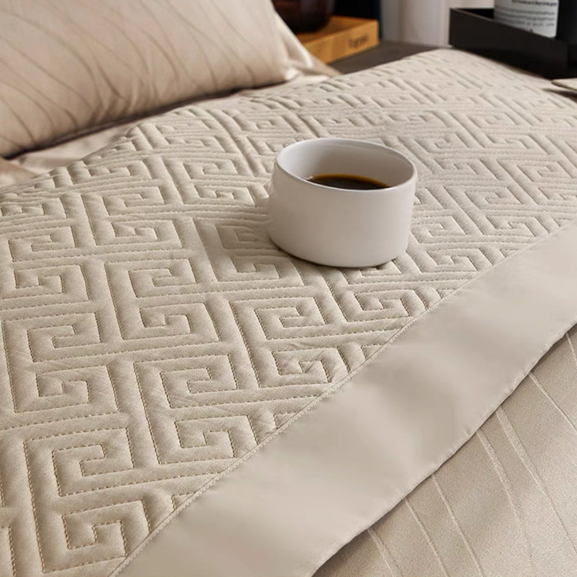 Luxe Geo Collection | Elegant Quilt Set with Intricate Geometric Pattern | Lightweight Bedding for Year-Round Comfort 3