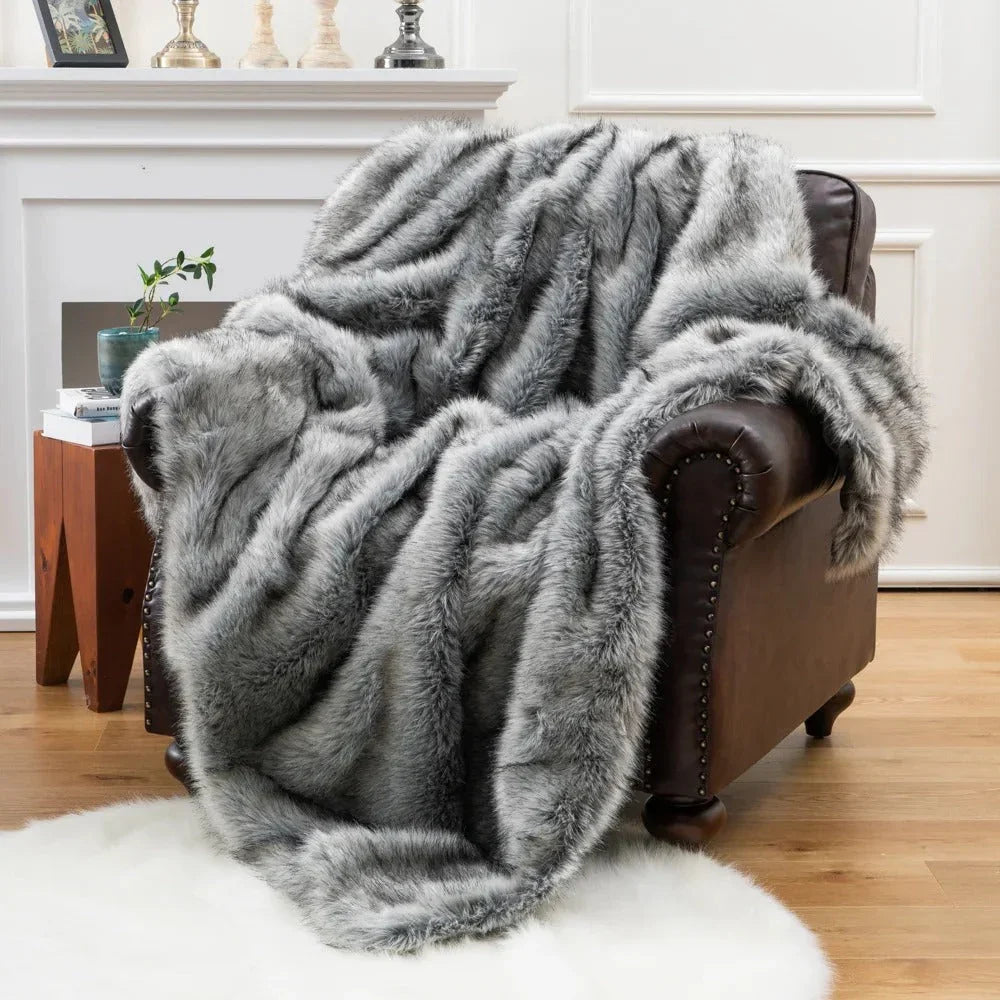 Luxurious Faux Fur Throw Blanket with Plush Texture | Elegant Cover for Ultimate Comfort 4