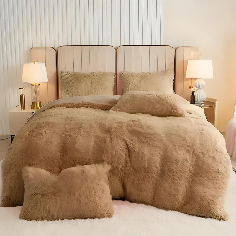 Luxurious Velvet Bedding Set | 3-Piece Duvet Covers with Pillowcases | Soft and Warm for Autumn Comfort 4