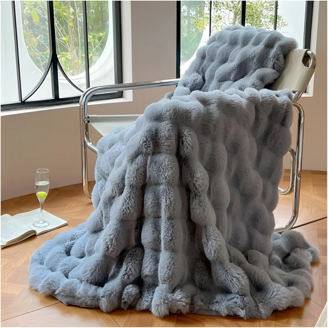 Luxury Fleece Blanket | Ultra-Soft Plush Throw with Stylish Plaid Design | Cozy Comfort for Home and Travel 3