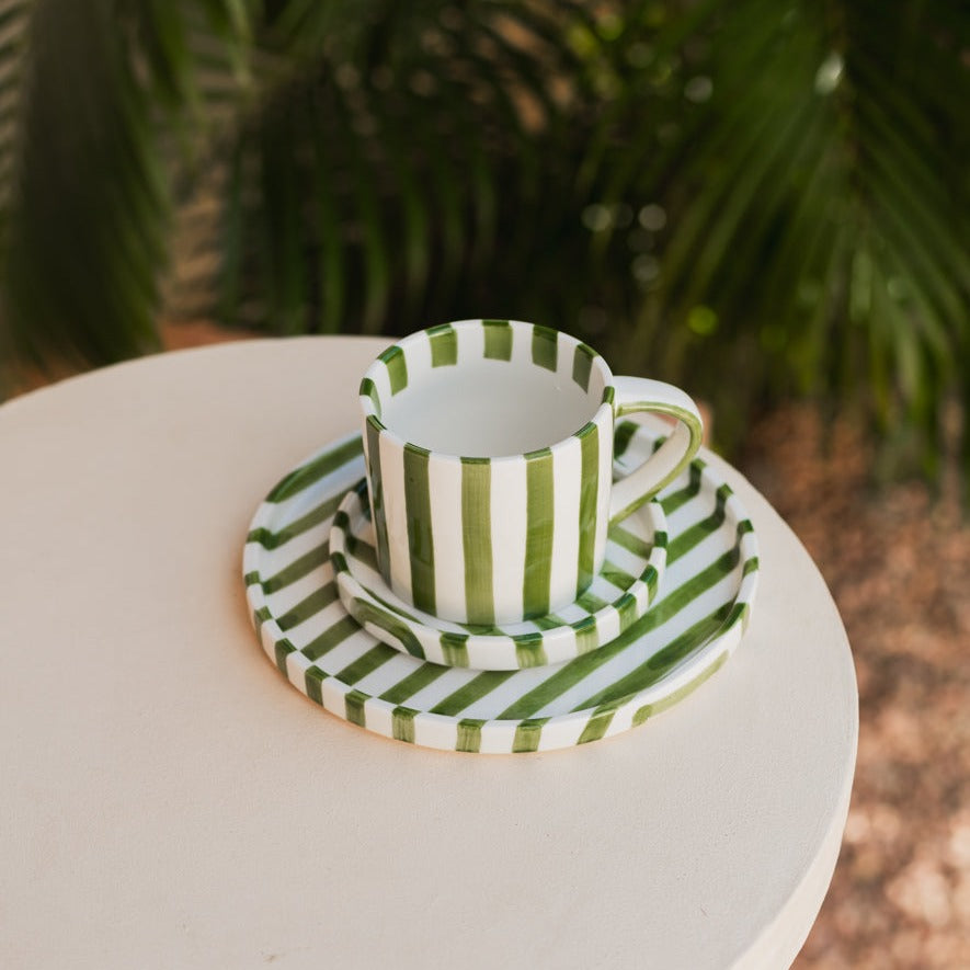 Manacor Collection | Handcrafted Dinnerware Set with Organic Shapes | Elegant Ceramic Dining Experience 3