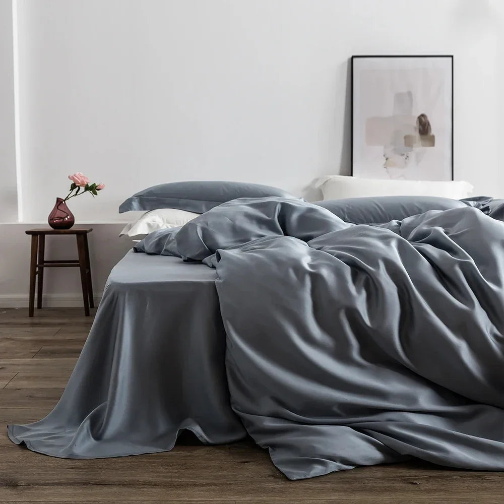 Premium Silk Bedding Set | Luxurious Duvet Covers with Anti-Aging Properties | Breathable Comfort for Year-Round Use 2