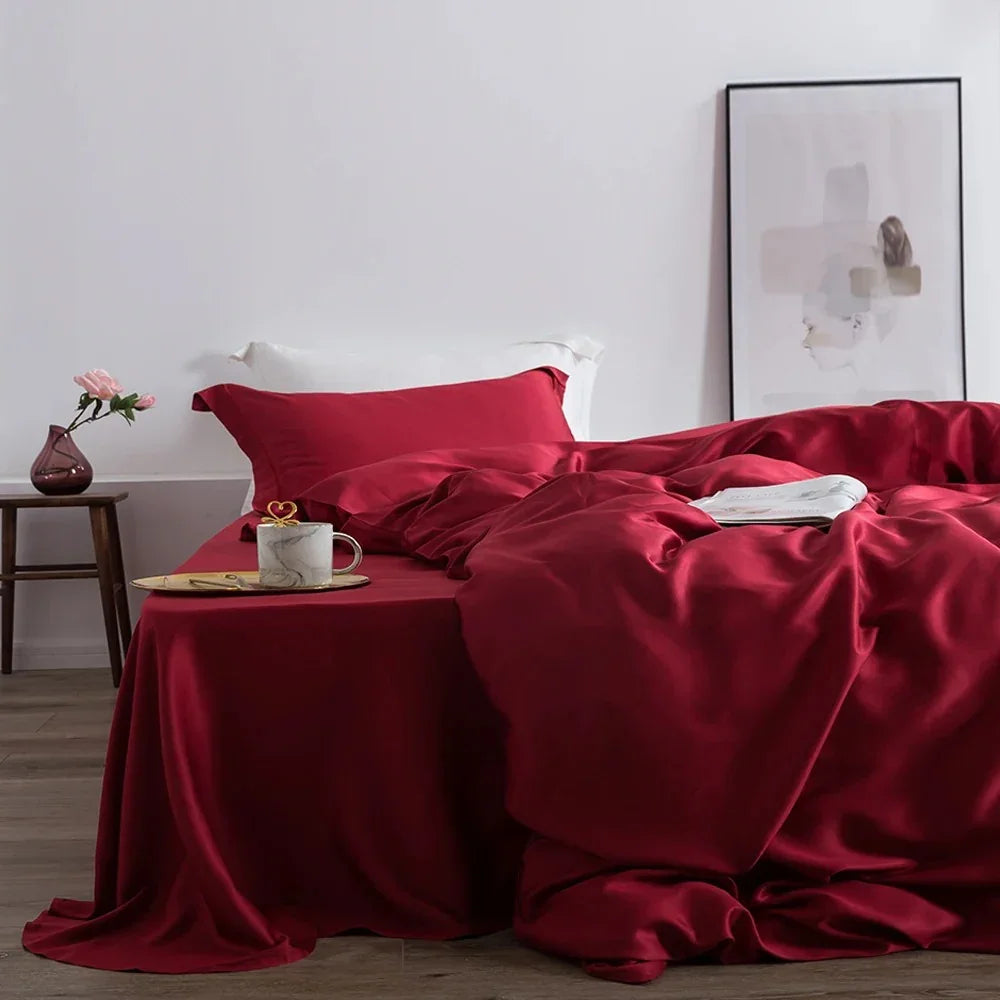 Premium Silk Bedding Set | Luxurious Duvet Covers with Anti-Aging Properties | Breathable Comfort for Year-Round Use 4