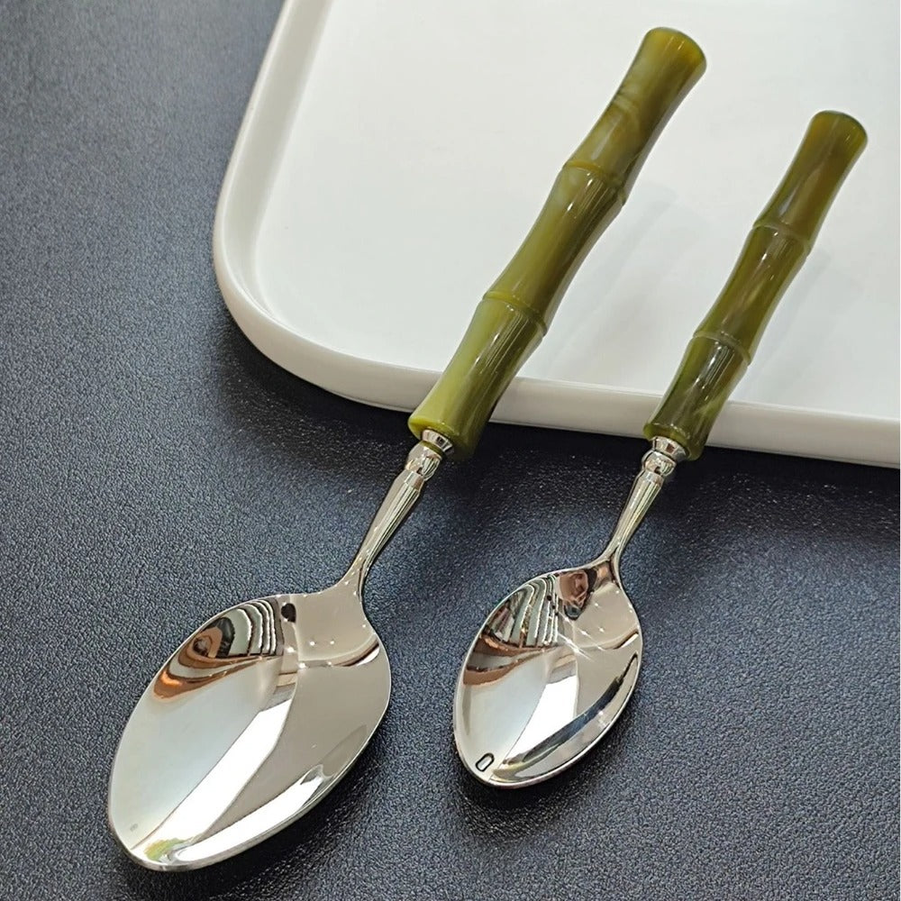 Valldemossa | Cutlery Set with Pearlescent Green Handles | Elegant Design for Everyday Dining 4
