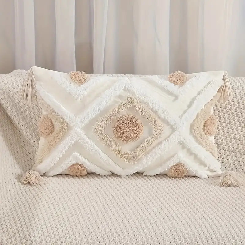 Bilgola tufted cushion cover in the 30cm x 50cm lumbar size