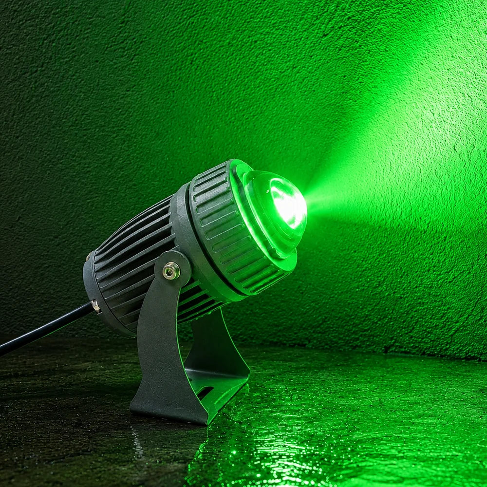 Solara LED Outdoor Spotlight - 1000 lumen aluminium garden uplight - product image 4
