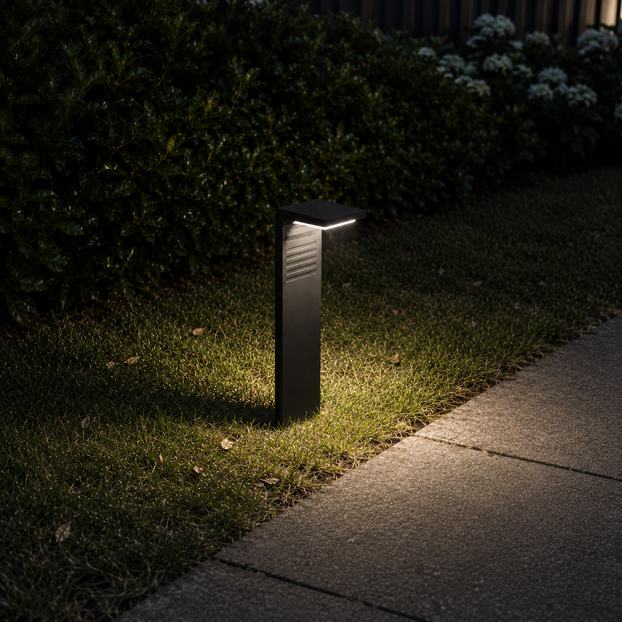 Eco Solar Garden Lamp