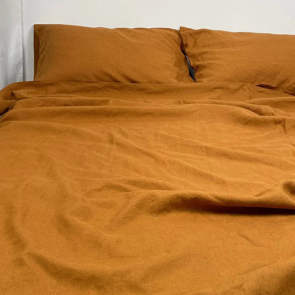 Annie Collection | Linen Bedding Set with Matching Pillowcases | Cozy and Chic Design for Modern Bedrooms 3