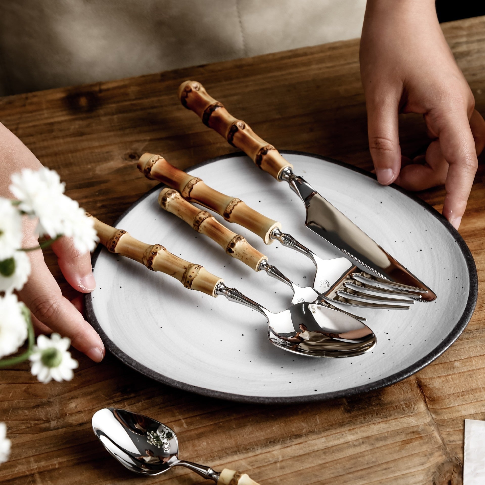 Calders | Bamboo Handled Cutlery Set with Rustic Stainless Steel | Elegant Dining for All Occasions 5