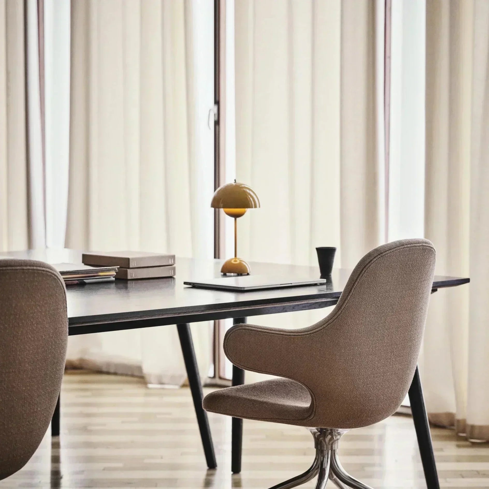 Charming Mushroom Table Lamp | Cordless Design with Adjustable Brightness | Cozy Bedside Lighting for Relaxing Ambiance 3