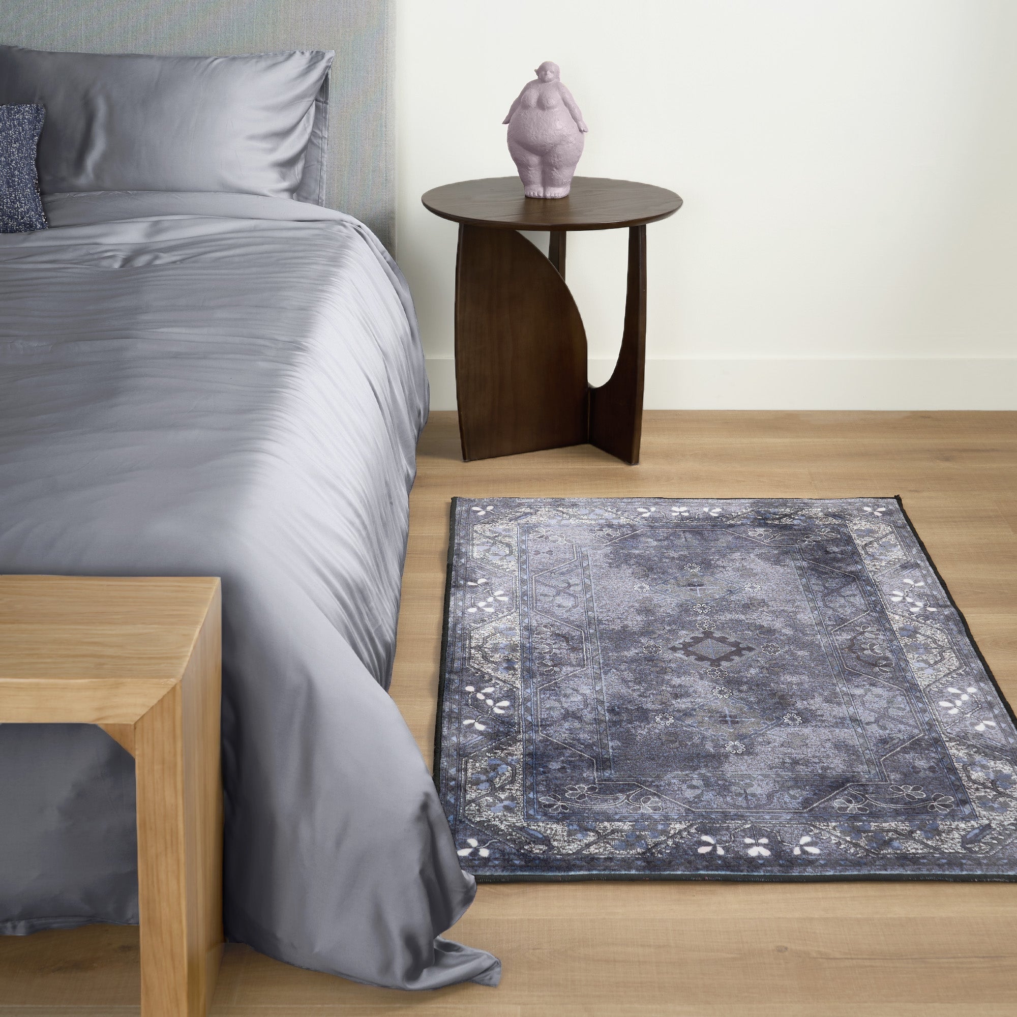 Classic Navy Persian Area Rug | Washable Design with Easy-Clean Surface | Cozy Comfort for Living Room 2