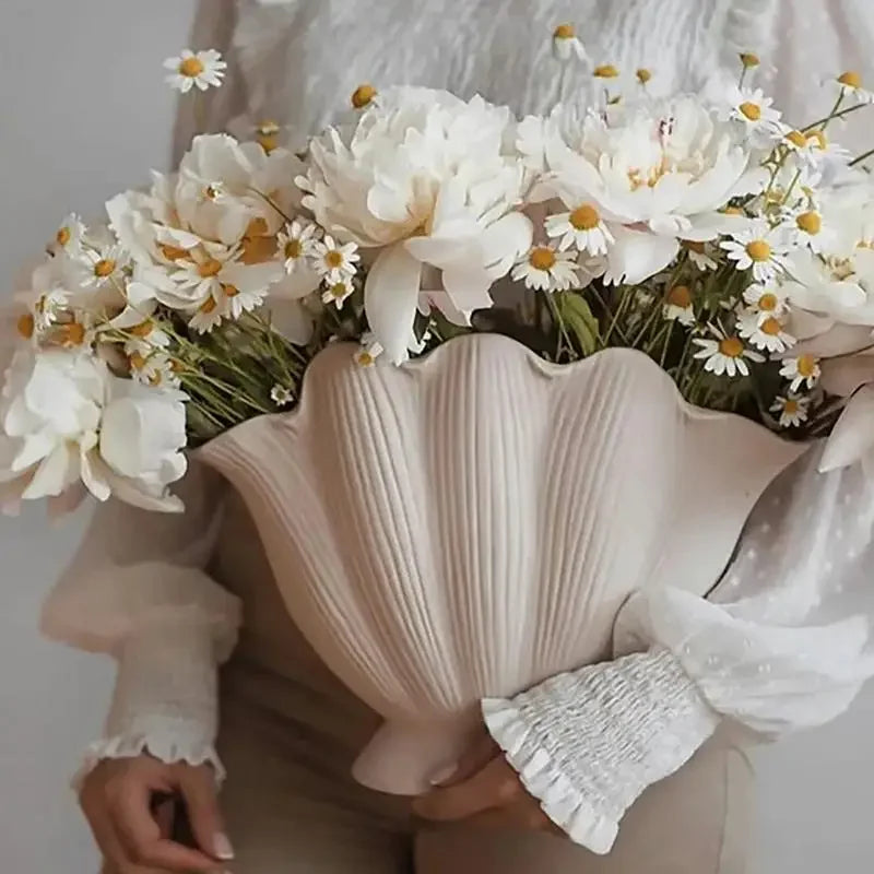 Coastal Charm | Ceramic Flower Vase with Elegant Sea Shell Design | Perfect for Fresh Flowers 1