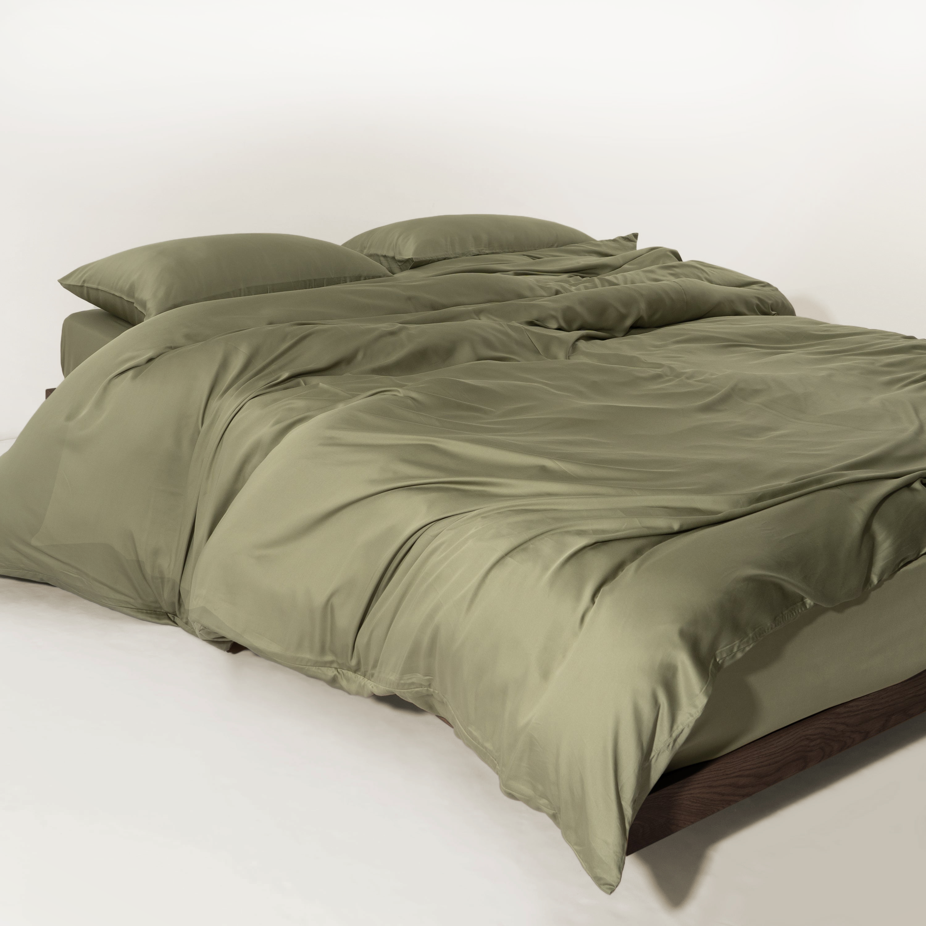 Eco Haven Bamboo Sheet Set showing a close-up of the silky bamboo-blend fabric