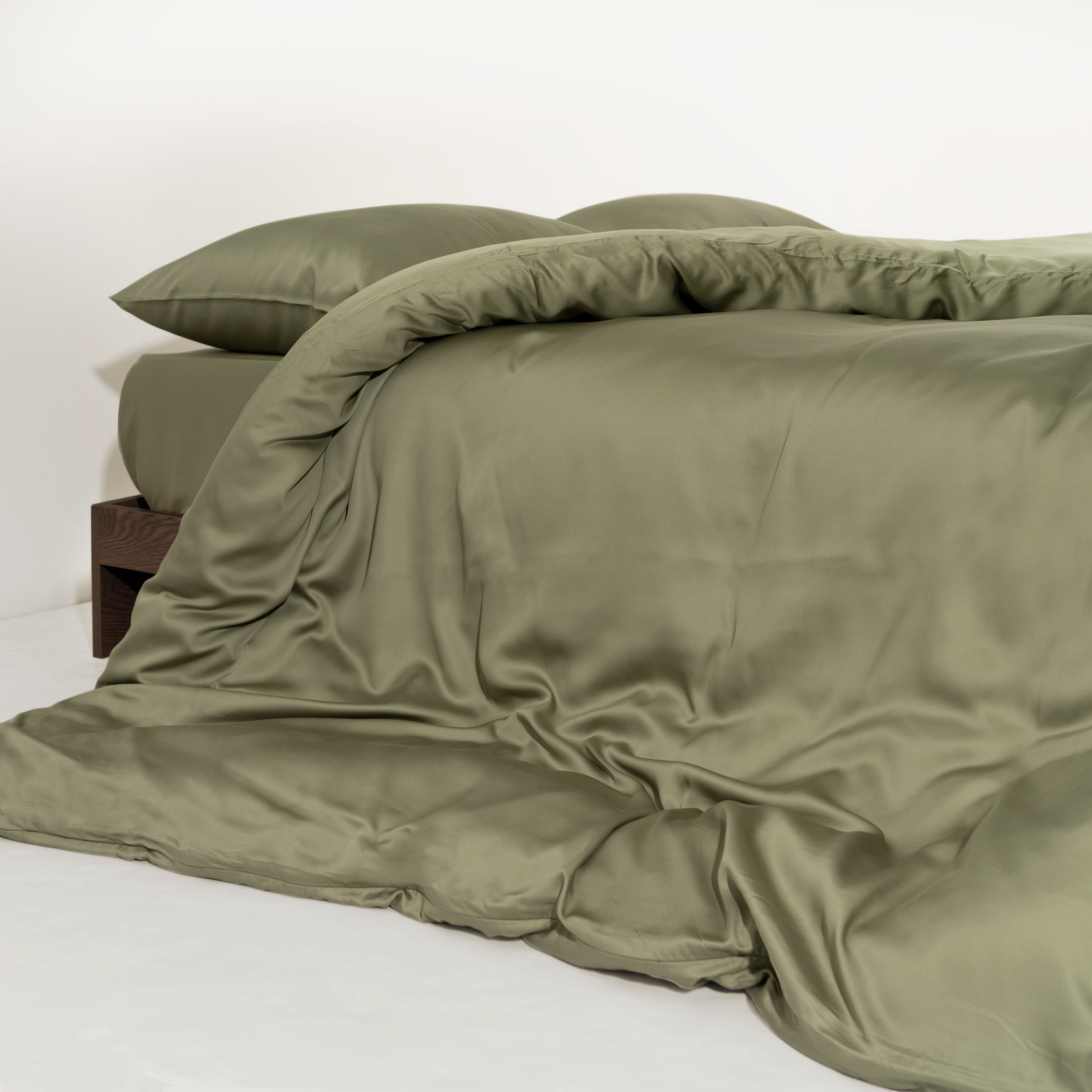 Eco Haven Bamboo Duvet Cover with matching sheet set