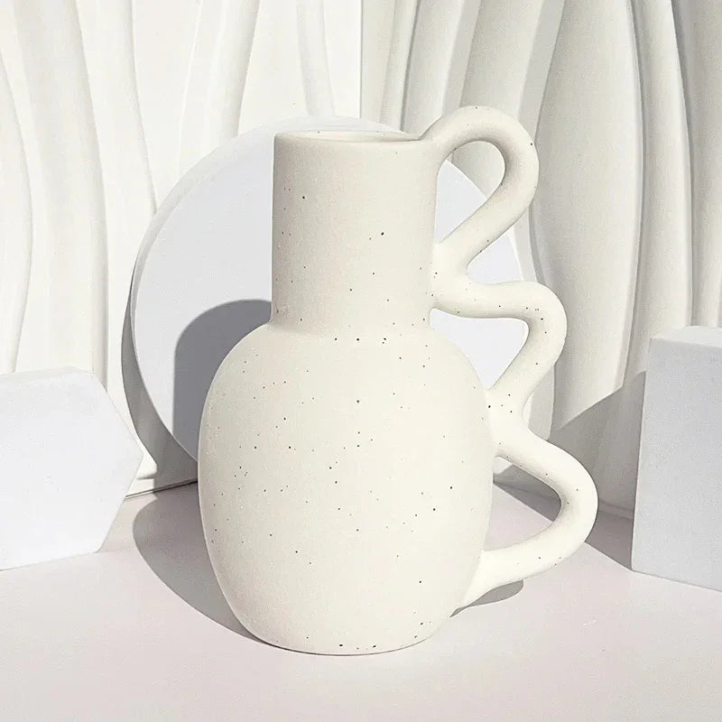 Elegant Ceramic Vase with Speckled Finish | Timeless Water-Pourer Design for Versatile Home Decor 0