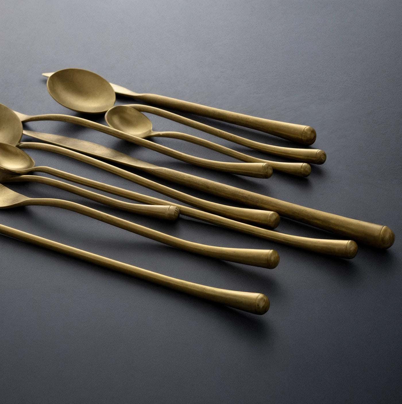 Elegant Golden Stainless Steel Cutlery Set with Minimalist Design | Perfect for Stylish Dining Experiences 4