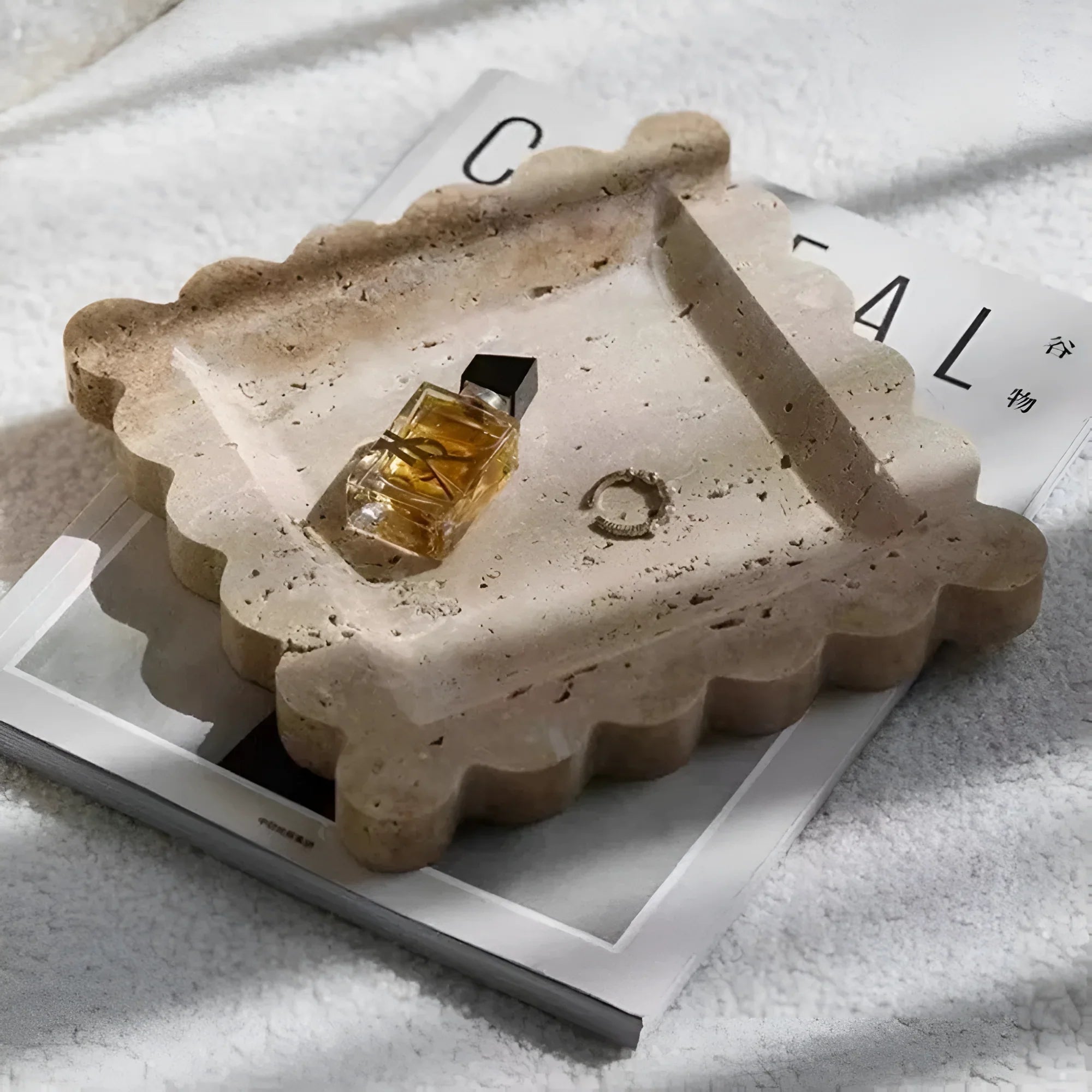 Elegant Travertine Jewellery Tray with Scalloped Edges for Stylish Organization 0