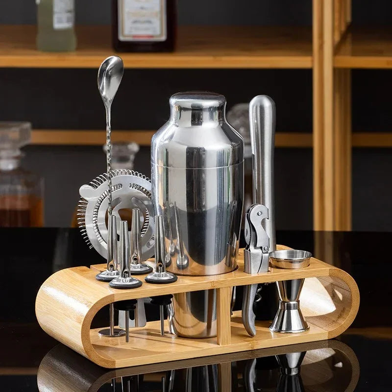Julianne | Cocktail Shaker Set with Bamboo Base | Sleek Stainless Steel for Effortless Mixing 5