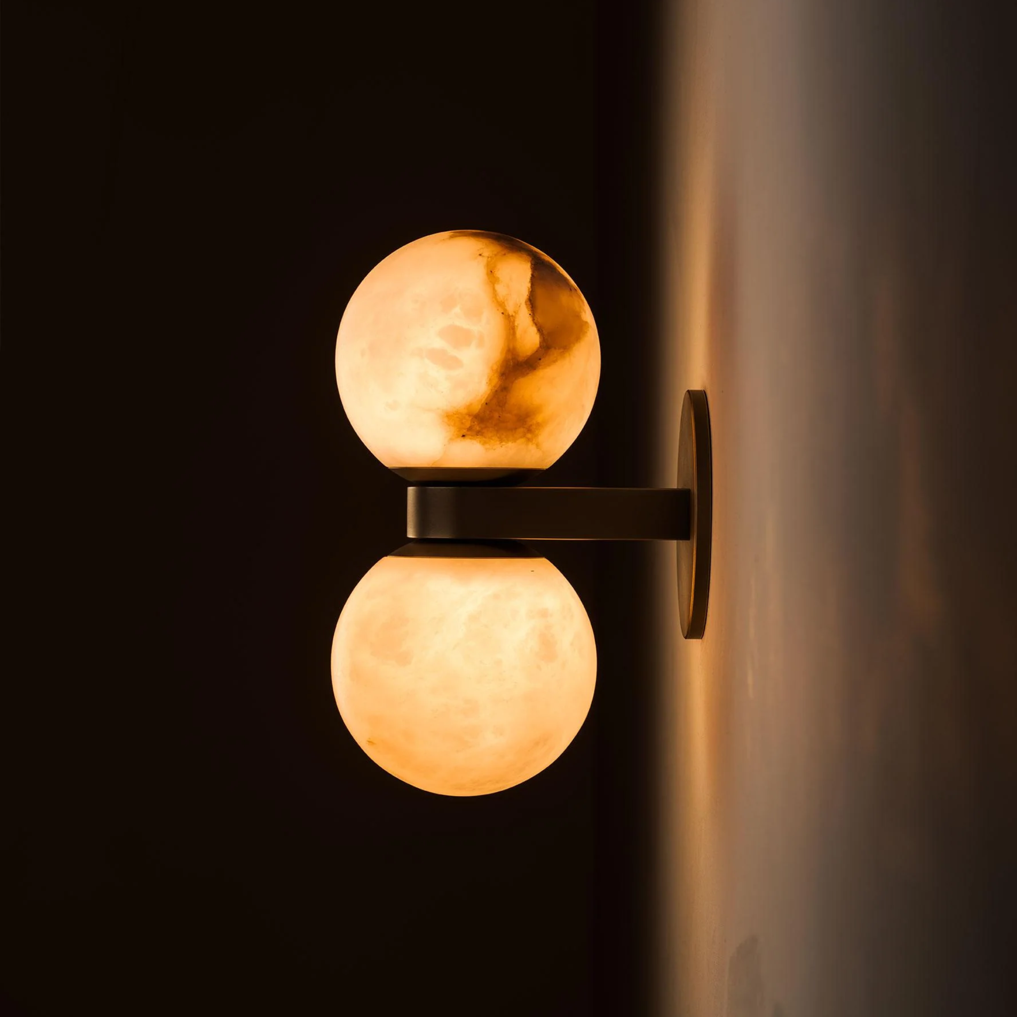 Lunara | Dual Globe Wall Lamp with Customizable LED Lighting | Elegant Marble Design for Ambient Illumination 4