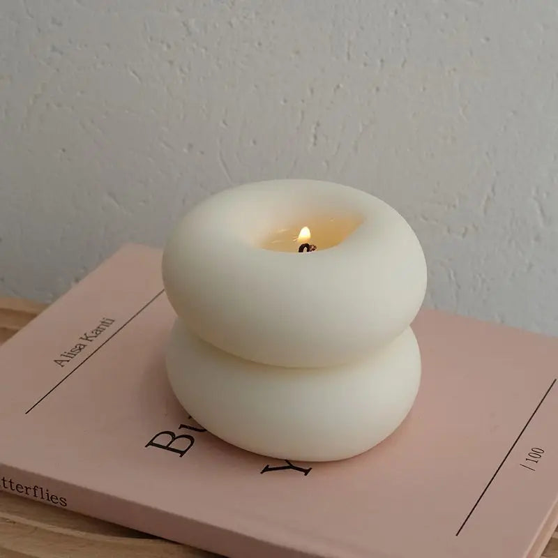 Lunirra | Scented Candle with Donut Design & Smokeless Burn | Unique Home Decor for Relaxation 6