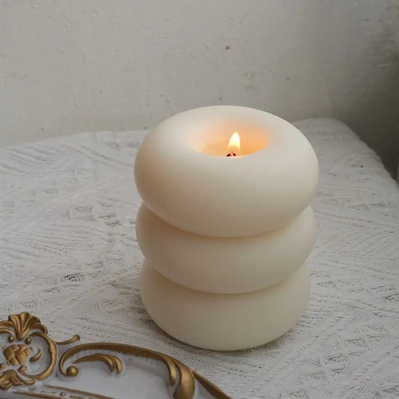 Lunirra | Scented Candle with Donut Design & Smokeless Burn | Unique Home Decor for Relaxation 7