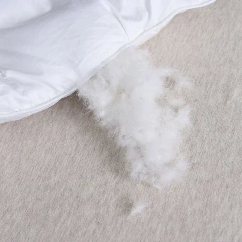 Luxurious Goose Down Duvet with Exceptional Warmth | Lightweight Comfort for Cold Nights 3