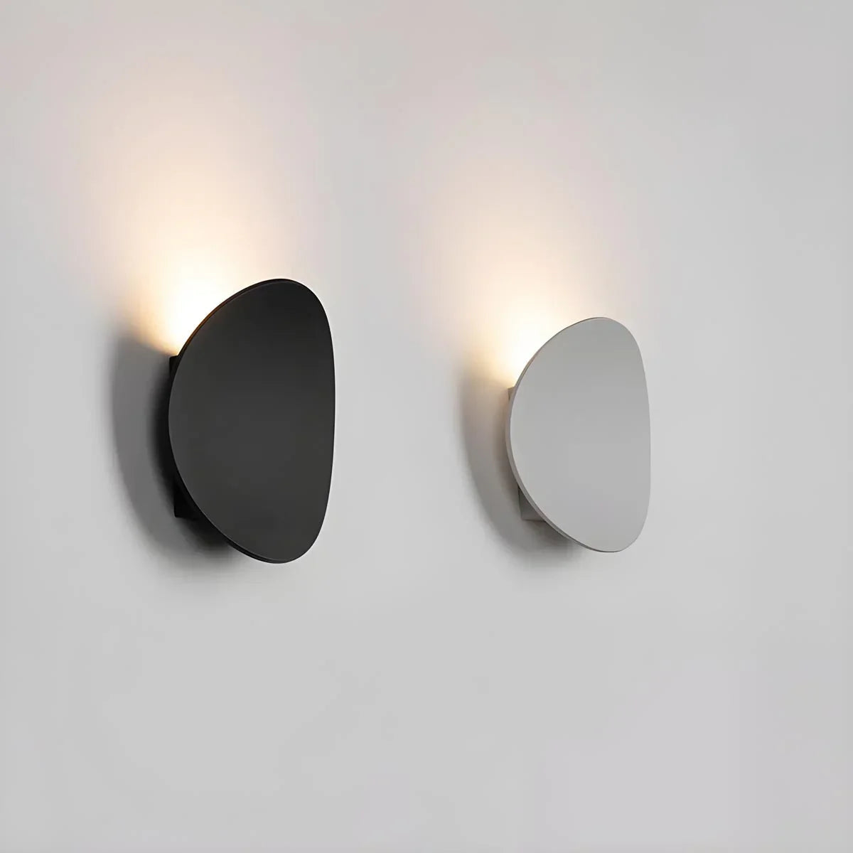 Roma | Modern Wall Lamp with Energy-Efficient LED Lighting | Sleek Design for Elegant Spaces 4