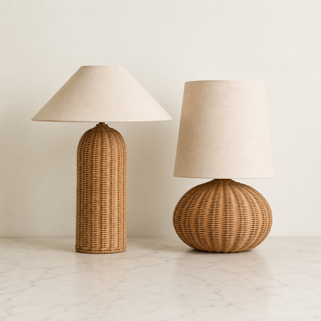 Yukihana Table Lamp