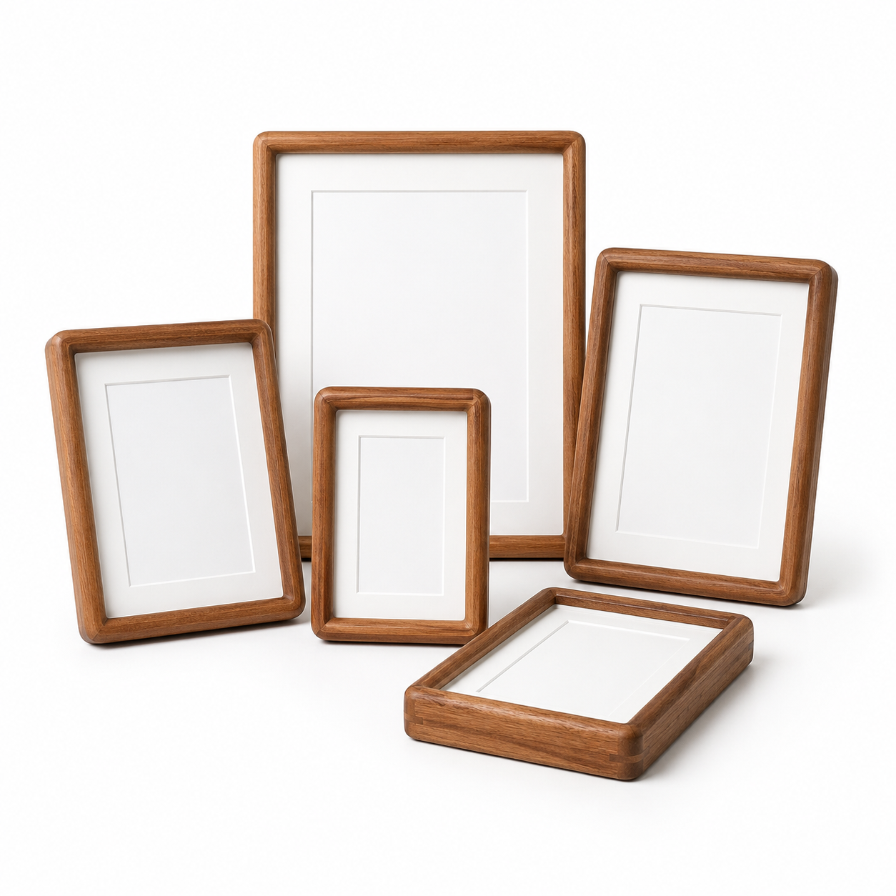 Close-up of the Maskout Photo Frame's rounded corners and acrylic front