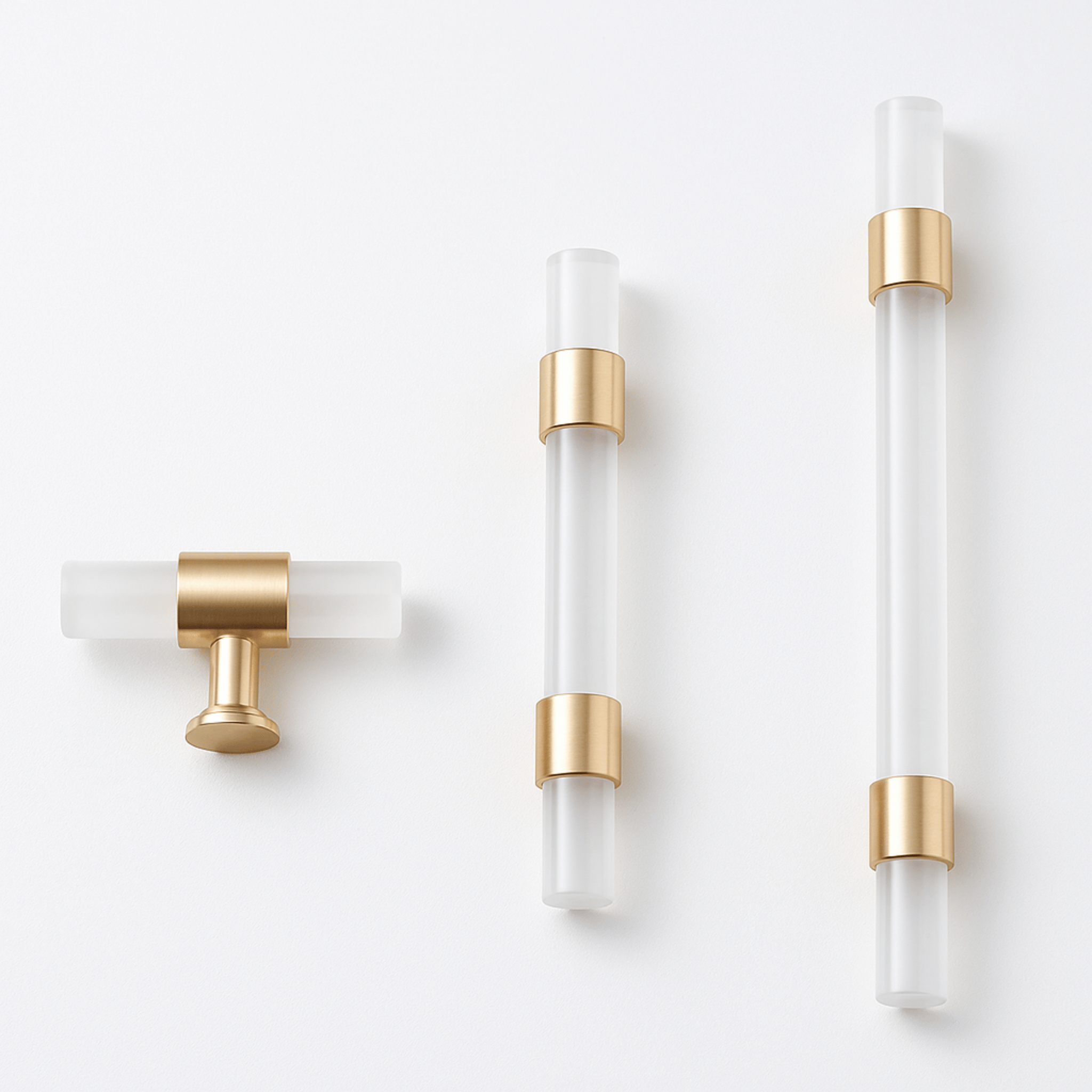 Vaucluse Stone Cabinet Hardware size comparison, knob vs handle